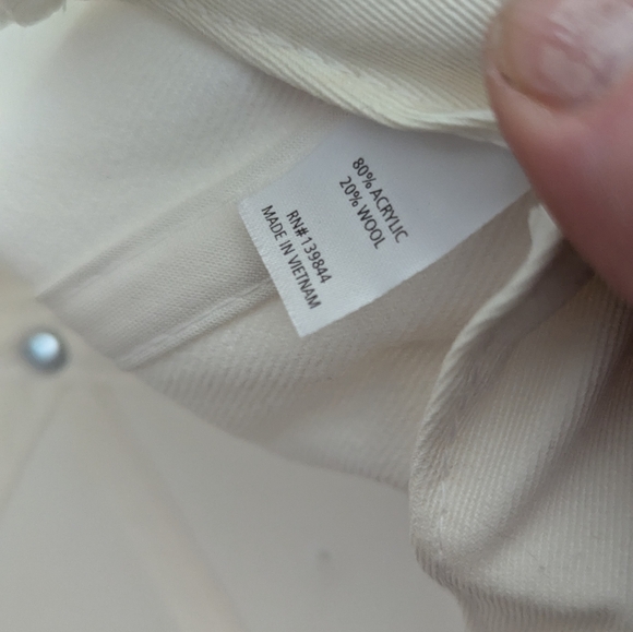 Snapback 6 Panel Hat - Picture 10 of 10